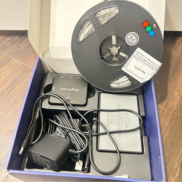 Immersion TV LED Backlights with HDMI Sync Box - Picture 2 of 4